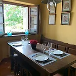 Casa La Bolera Casa De Dos Plantas Porche Y Jardin