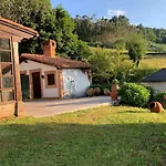 Casa La Bolera Casa De Dos Plantas Porche Y Jardin