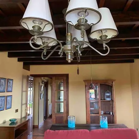 Casa La Bolera Casa De Dos Plantas Porche Y Jardin Feriehus *